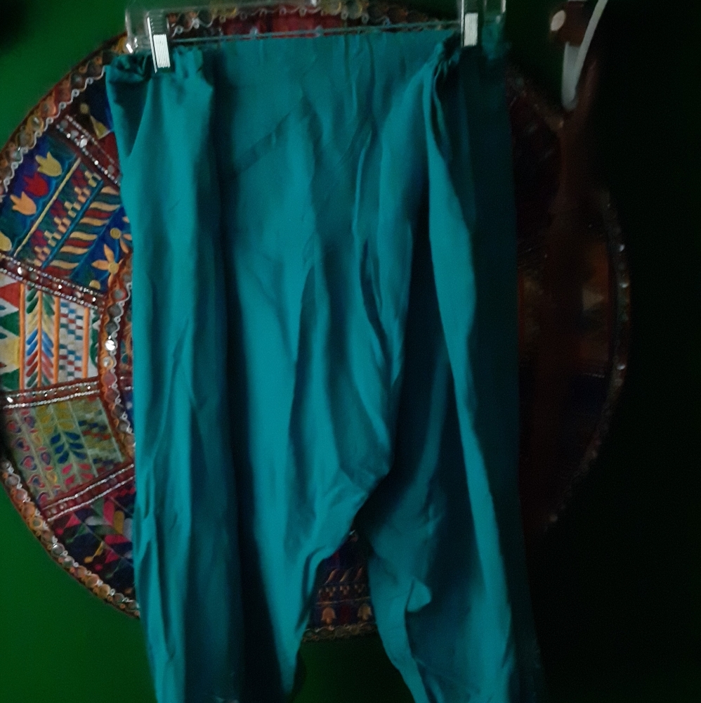 Salwar Khamis View 5